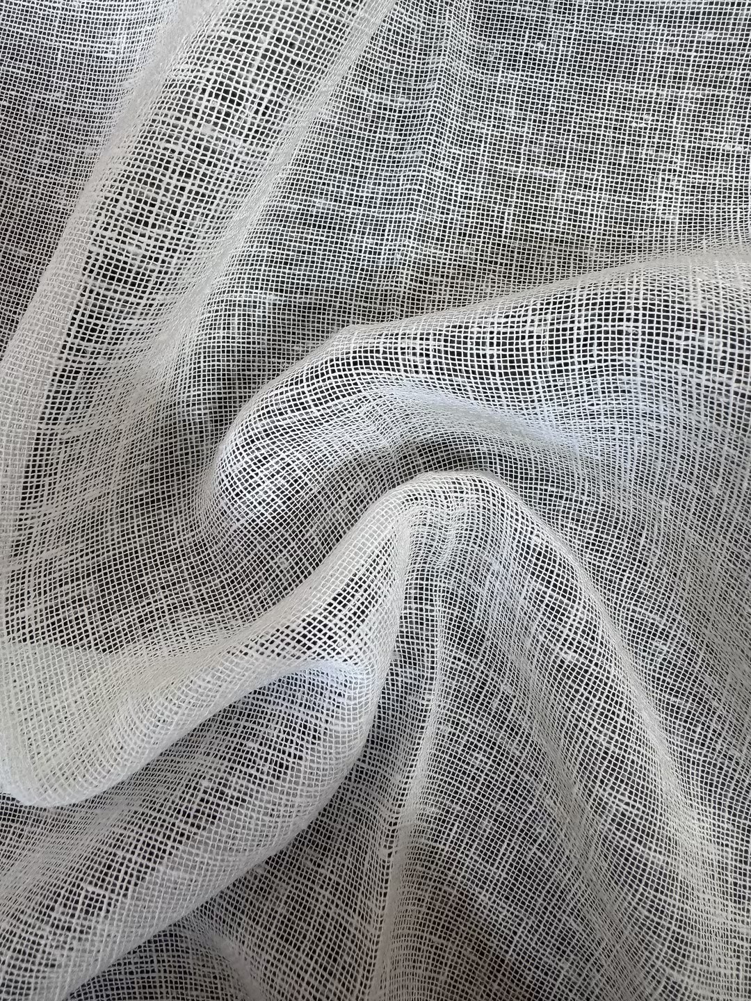 Mondo-Pearl sheer fabric